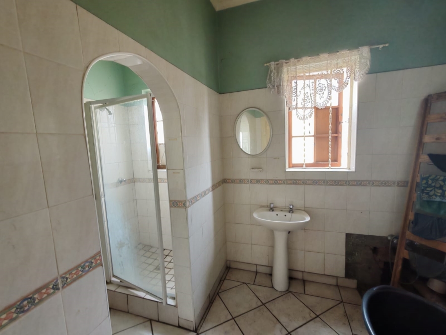 8 Bedroom Property for Sale in Sydenham Eastern Cape